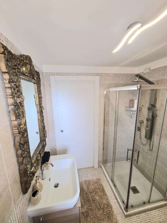 Penthouse Genneruxi Hotel Cagliari Luaran gambar